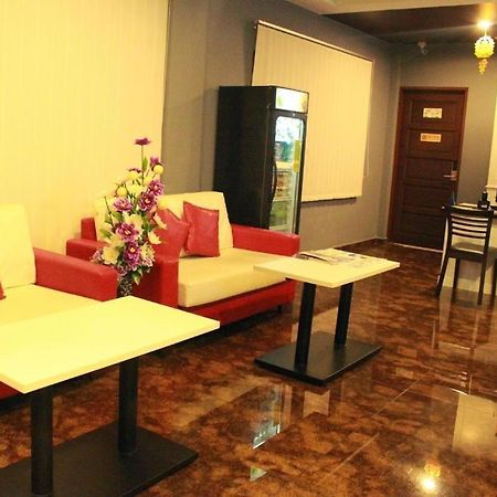Your Hotel Гентинг Хайлендс Екстериор снимка
