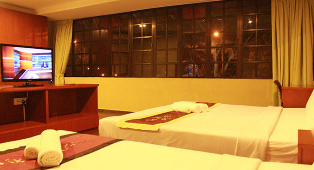Your Hotel Гентинг Хайлендс Екстериор снимка
